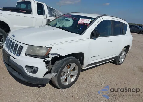 2016 Jeep Compass Sport z USA, uszkodzony, nr VIN 1C4NJCBA5GD666509